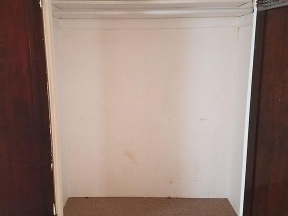 5th image of 115 Goundry St #4
