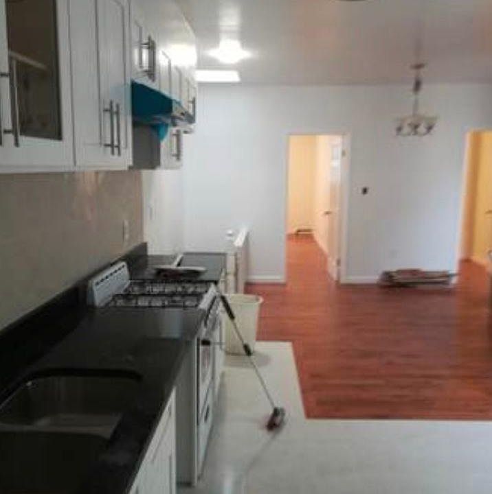 1st image of 3122 137th St #2