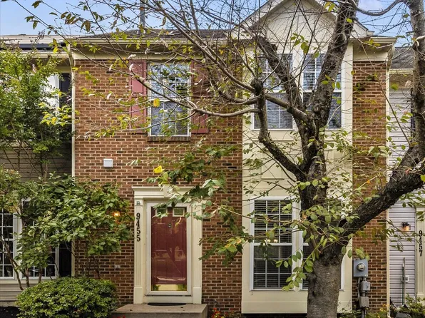 9455 Birchwood Ln, Frederick, MD 21701