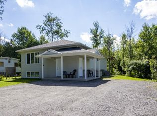 37 Cloverloft Ct, Ottawa, ON K2S1T3