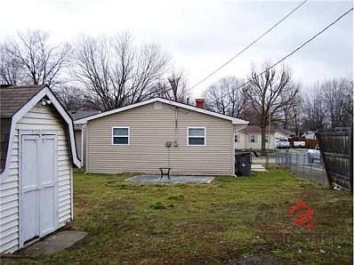 2nd image of 719 S Belleview Pl