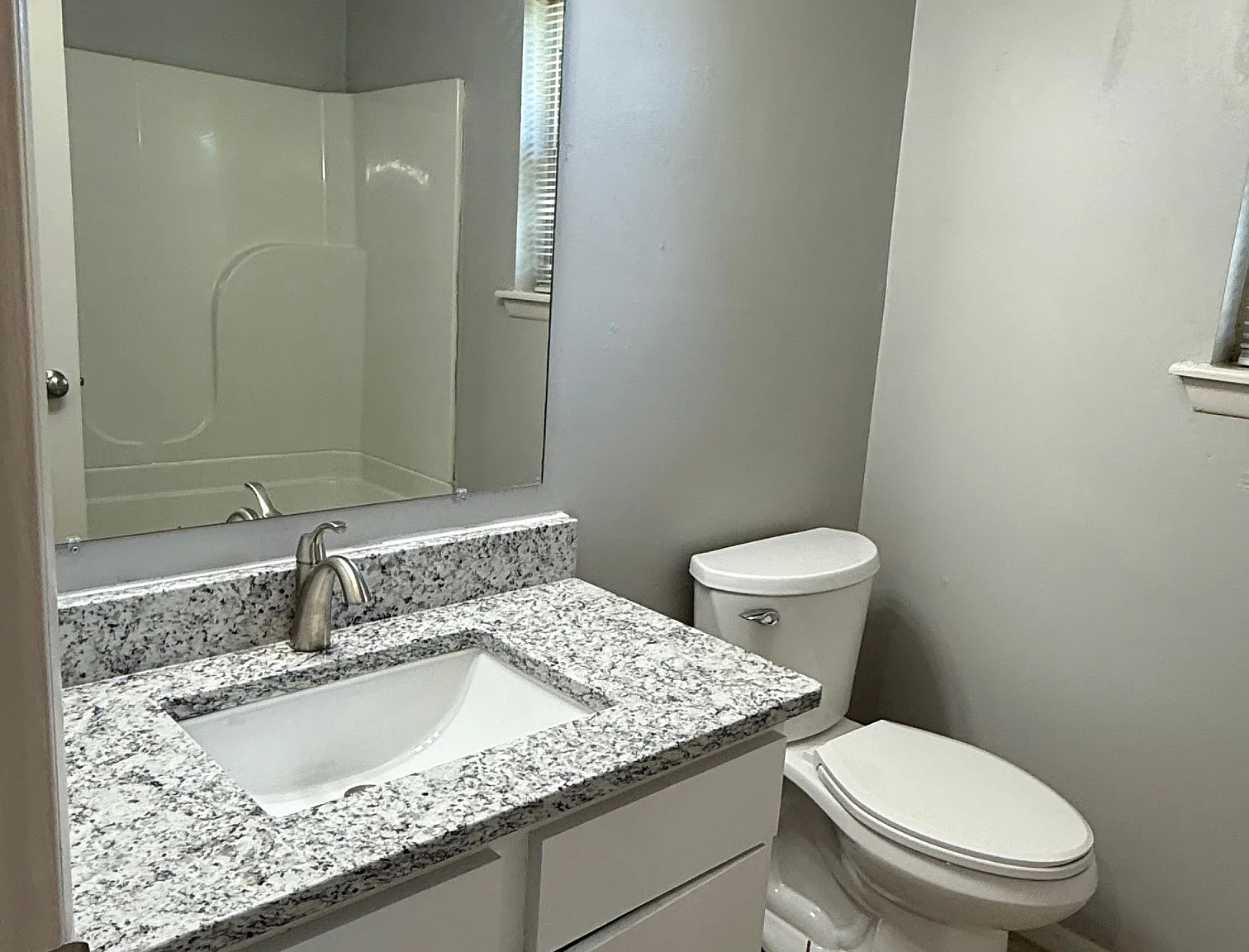 3 bed, 1120 sqft, $1,050 — Photo 4