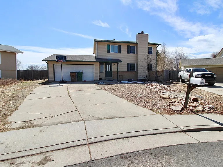 13238 Alcott Cir — Photo 1