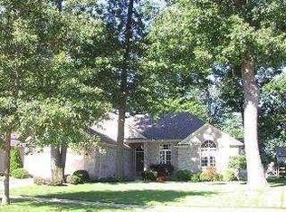 5873 Live Oak Dr, Toledo, OH
