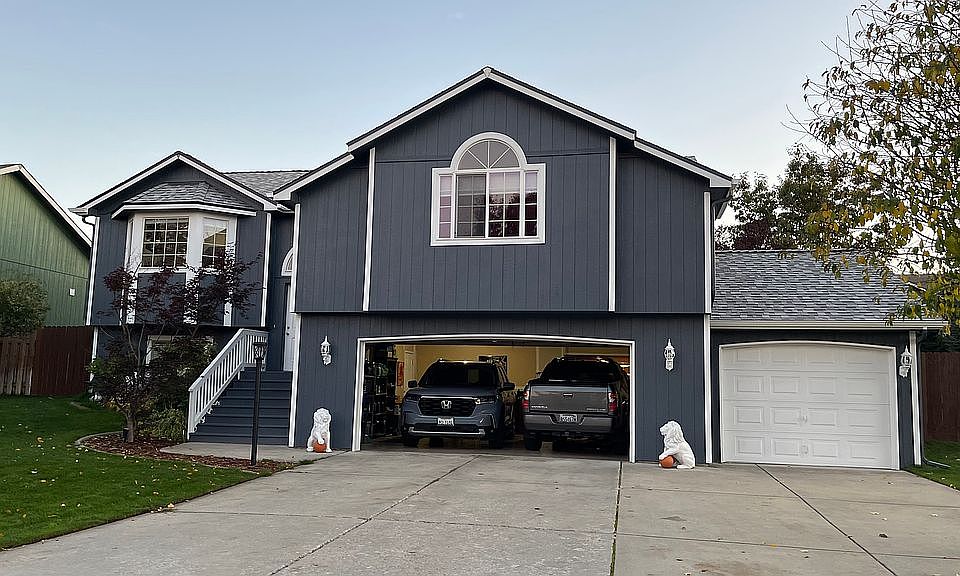 Looks like a new house..!