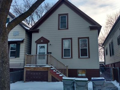 521 W Maple St, Milwaukee, WI, 53204