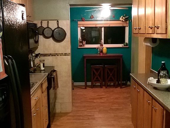 3rd image of 209 Bluemont Dr
