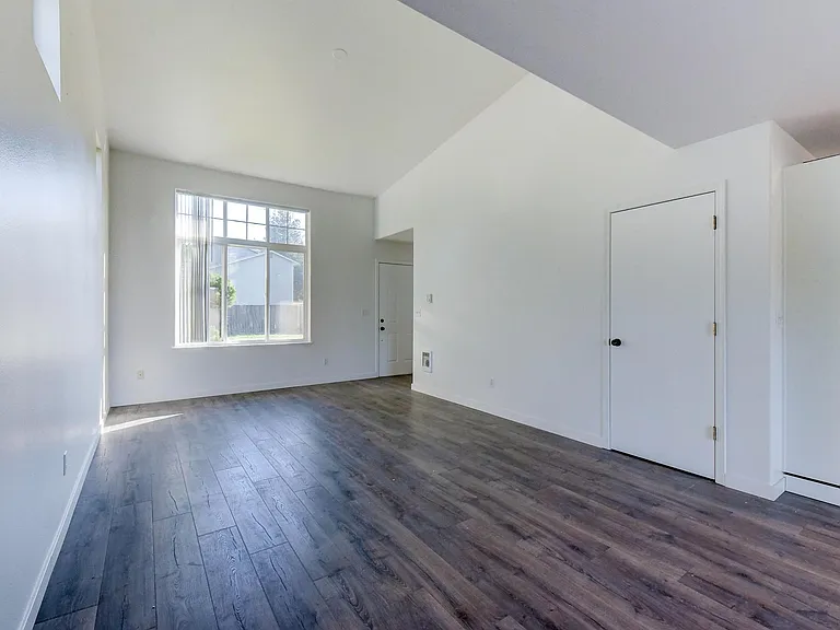 5005 75th Pl NE — Photo 7