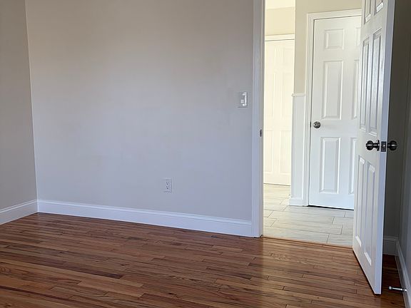 2nd image of 13 Orchard St Unit 1