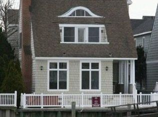 5907 Winchester Ave, Ventnor, NJ 08406