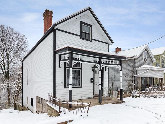 3rd image of 3712 Cass Ave