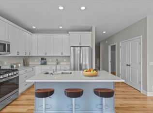 443 Chloe Cir #26-2, Williston, VT 05495