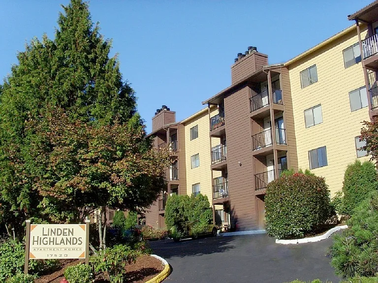 Linden Highlands — Photo 18