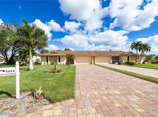 5694 Arvine Cir, Fort Myers, FL 33919