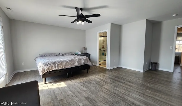 4 Joseph Dr — Photo 7