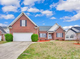 4212 Edward E Maynor Dr, Hope Mills, NC 28348
