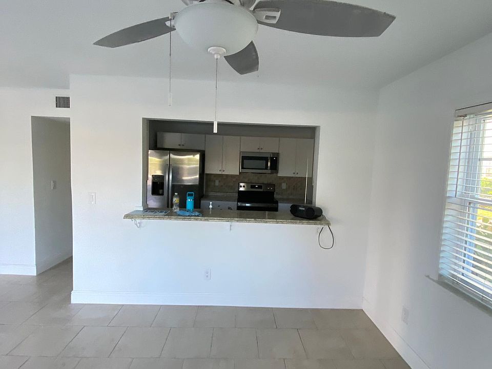 1st image of 3324 N Key Dr