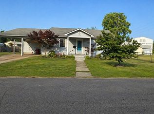 861 S 2nd St, Dardanelle, AR 72834