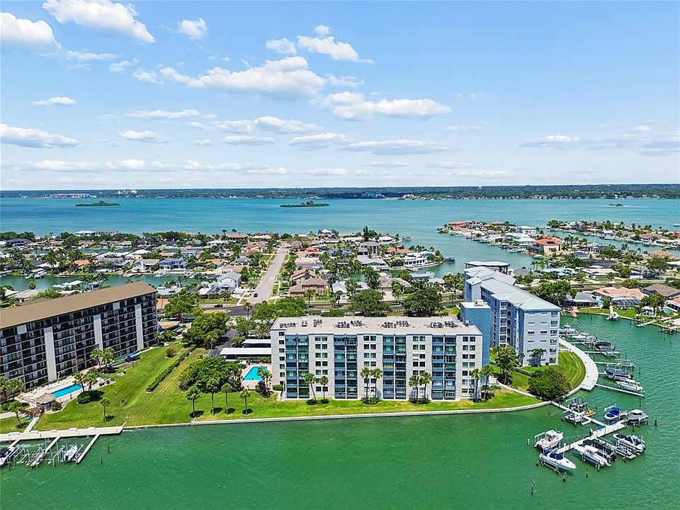 1st image of 644 ISLAND WAY #405