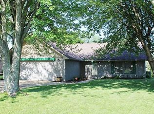 1241 Northpoint Dr, Mooresville, IN 46158
