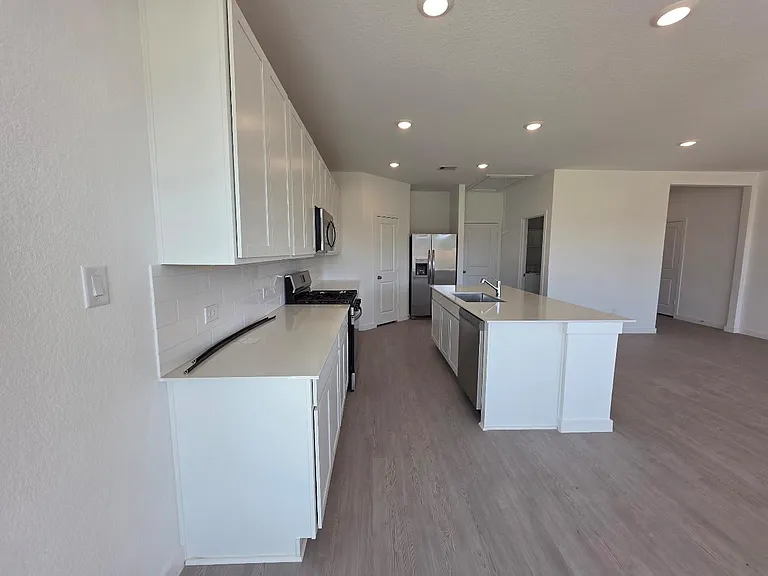 1743 Magnolia Jade Ct — Photo 4
