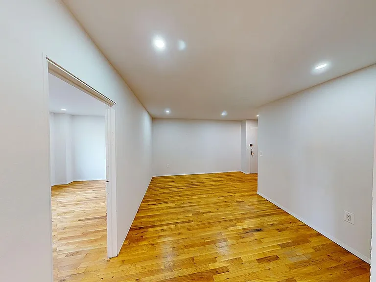 284 Mott St #2F — Photo 3