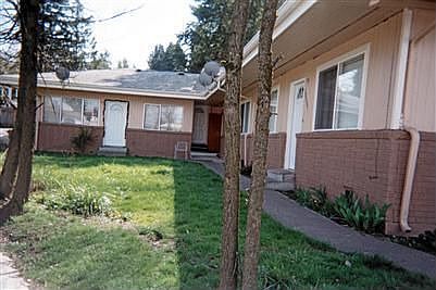 1st image of 10009 Des Moines Memorial Dr