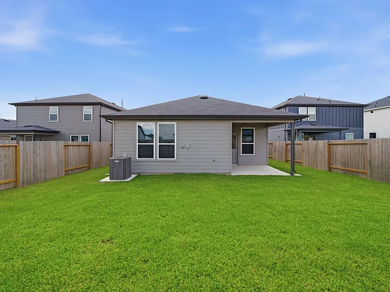 610 Amber Falls Dr — Photo 20