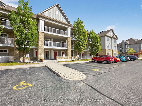 5th image of 40 Mulligan Ln #205