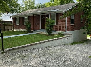 522 E 1st St, Cookeville, TN 38501