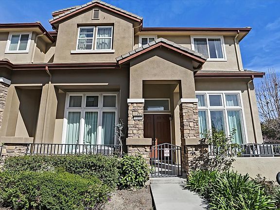 2nd image of 1111 Avenida Benito