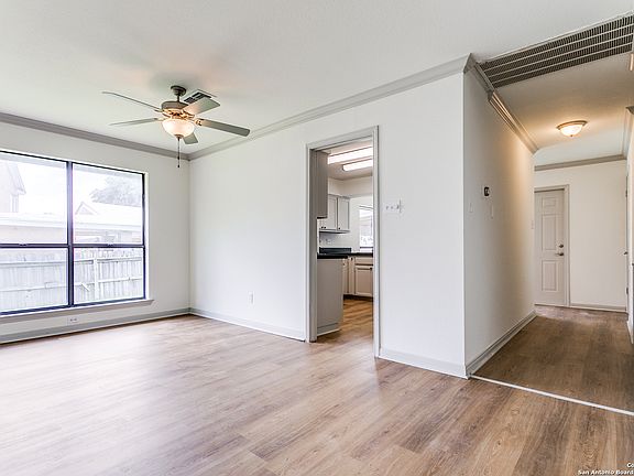 5th image of 4315 MOSS CT