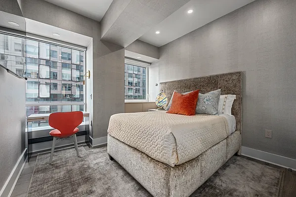 Rented by Douglas Elliman | media 10