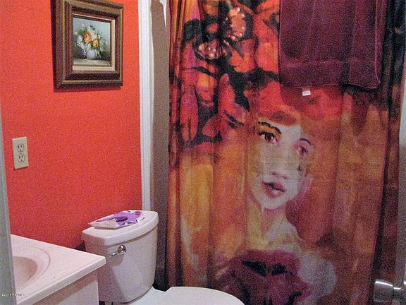 5th image of 305 Toulouse Dr