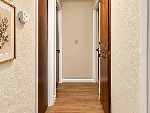3rd image of 2410 Starlight Blvd