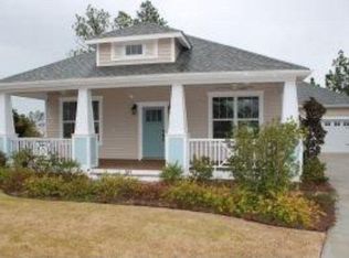 514 Cottage Ct, Holly Ridge, NC 28445