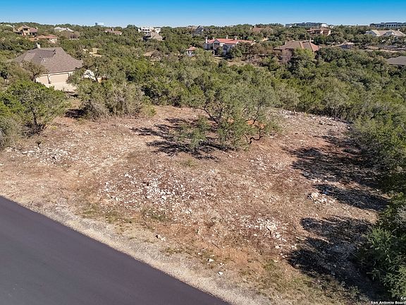 2nd image of 22740 Fossil Rdg