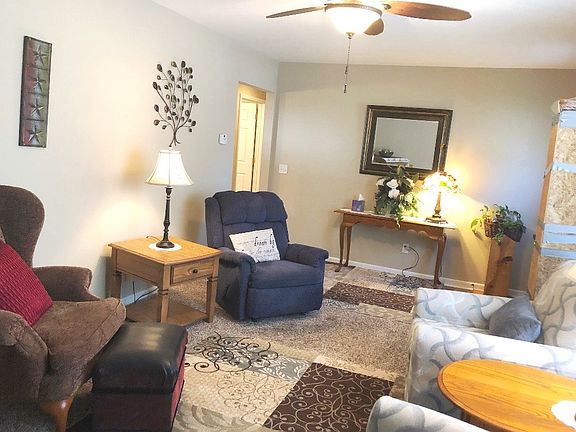 2nd image of 1729 Deringer Dr