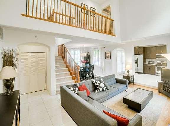 3rd image of 1243 N Mentor Ave