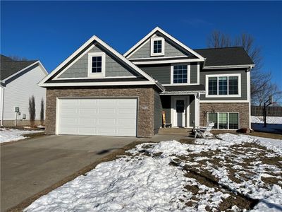 15723 Hawthorn Dr, Clive, IA, 50325