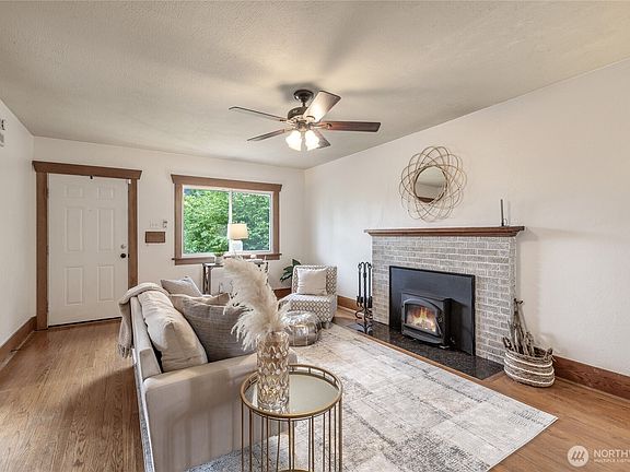 4th image of 1211 S 41st Street
