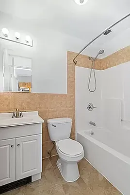 Rented by REAL New York | media 11