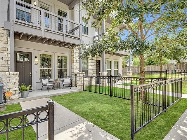 1st image of 2520 Bluebonnet Ln #22