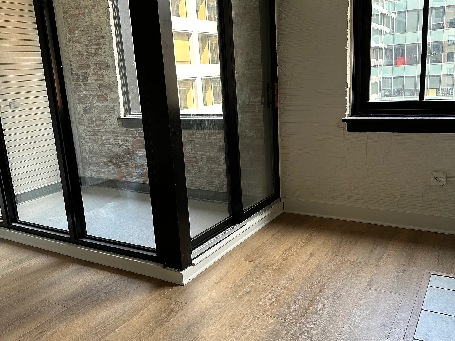1 bed, 600 sqft, $2,100 — Photo 4