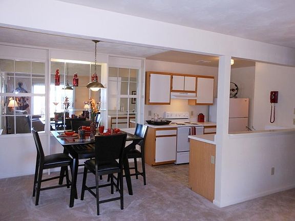 4th image of 3505 Chimney Hill Ct APT 201