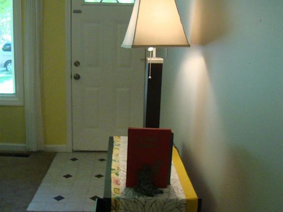 4th image of 2315 S Circle Dr