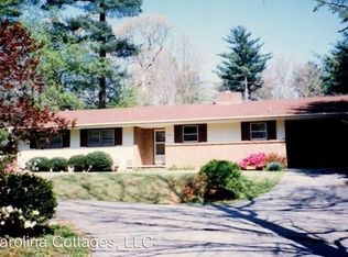 309 Dixon Dr, Hendersonville, NC 28792