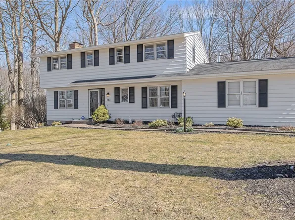 143 Northwood Way, Camillus, NY 13031