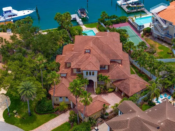 841 Ponce De Leon Dr, Tierra Verde, FL 33715