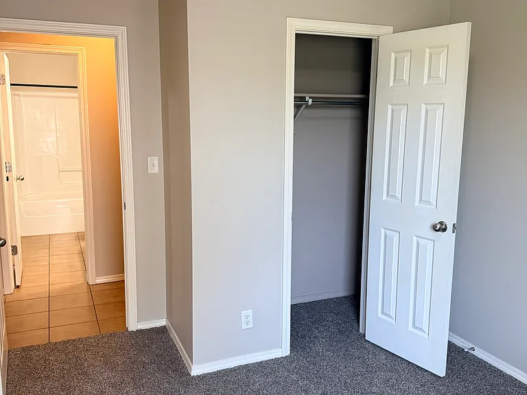 3504 E Fairmont Pl #3506 — Photo 8